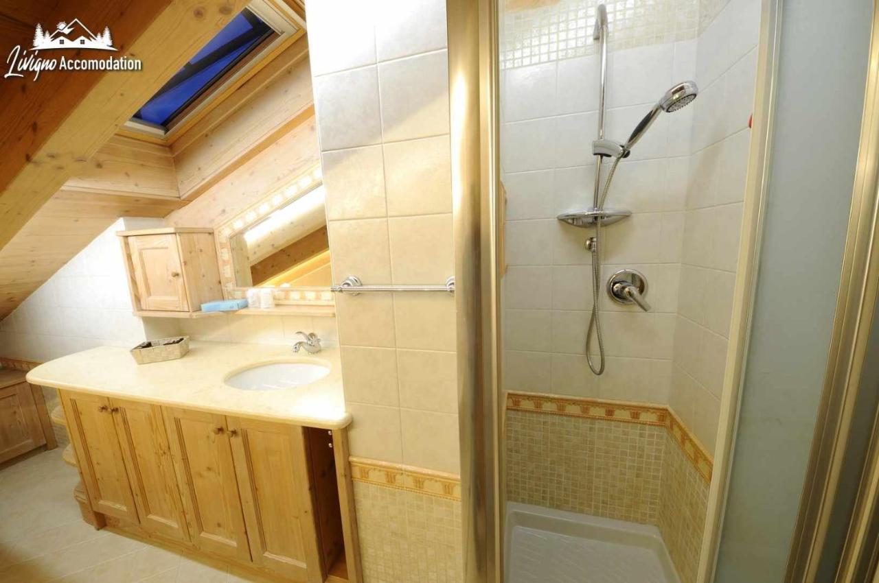 Chalet Lucky Exclusive By Livigno Accomodation Exteriör bild