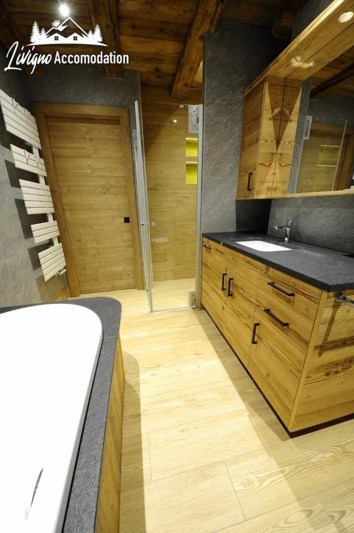 Chalet Lucky Exclusive By Livigno Accomodation Exteriör bild